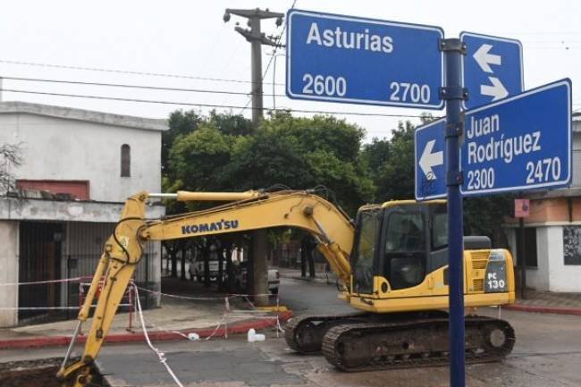 Realizan socavamiento en calle Asturias