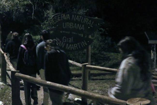 Invitan a recorrer la Reserva Natural San Martín a la luz de la luna