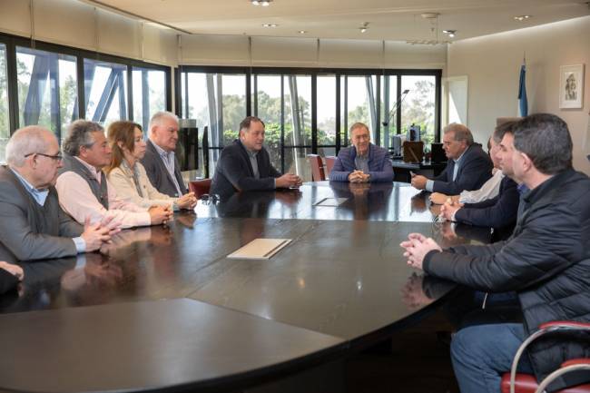 Schiaretti resolvió inquietudes de la Mesa de Enlace