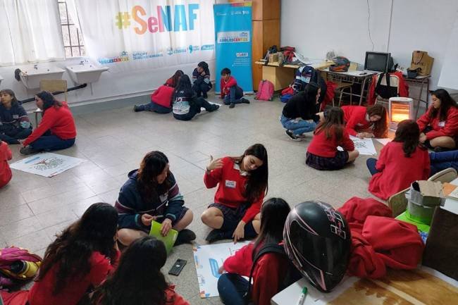 Estudiantes de Vicuña Mackenna realizaron actividades de la SeNAF