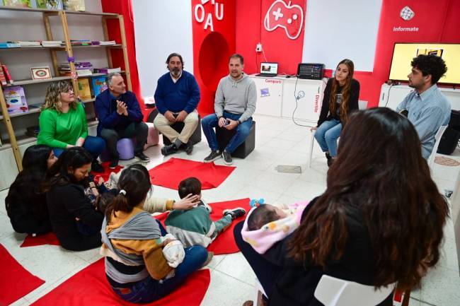 El Municipio continua priorizando el acceso temprano a la lectura desde los primeros días de vida