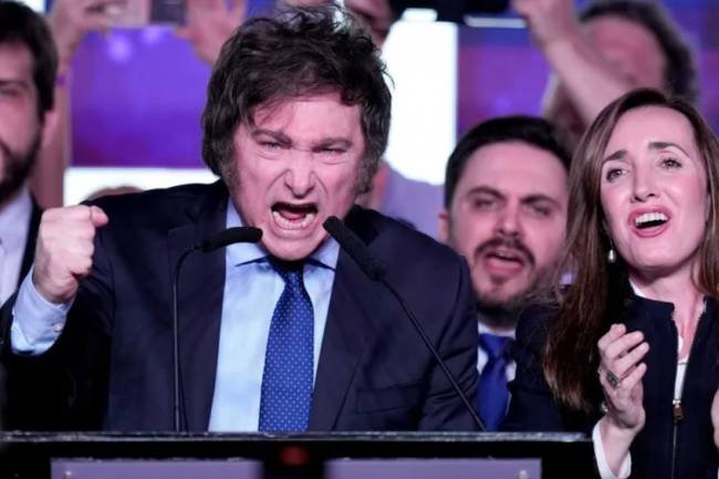 Opinión: Javier Milei,  “el loco” que seduce a los argentinos