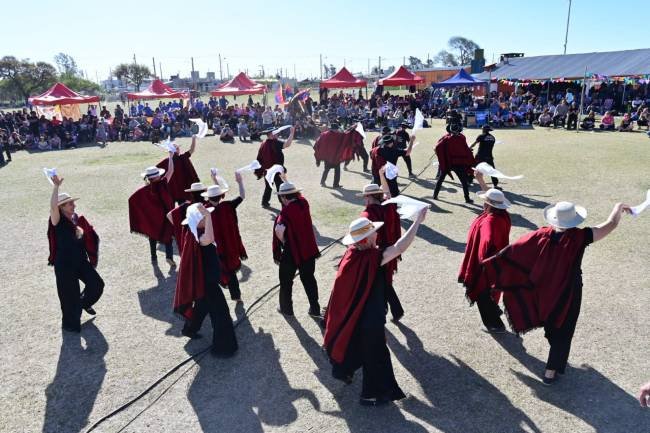 Villa María celebra un nuevo aniversario y la Escuela Granja se vistió de fiesta