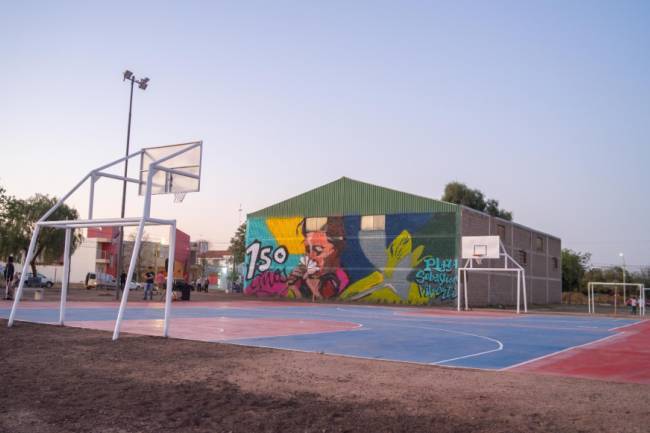 Inauguraron una nueva plaza deportiva, en homenaje al futbolista Sebastián  Viberti