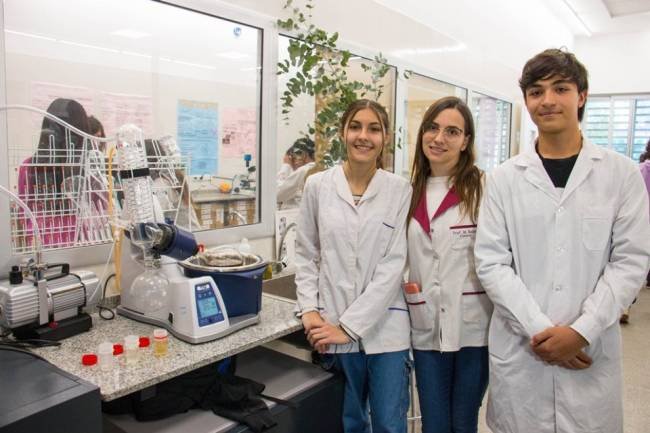 Alumnos de la Escuela ProA en TIC muestran su potencial