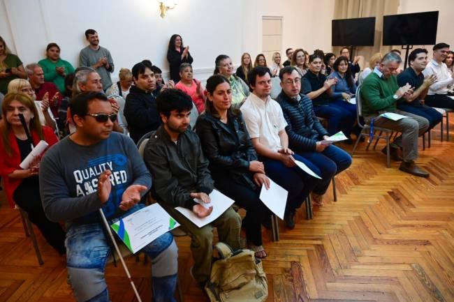 Emocionante homenaje a trabajadores municipales con discapacidad