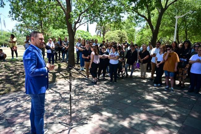 En un encuentro con los trabajadores municipales, Martín Gill confirmó que será parte del gabinete de Llaryora