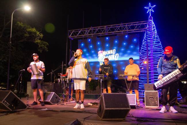 Comenzó la temporada de verano en Colonia Caroya