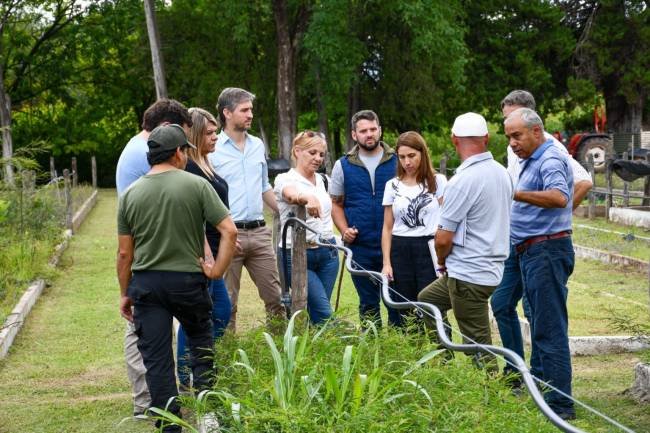 Villa del Totoral: La ministra Flores visitó el  Vivero Provincial Pascual Terrenal y una empresa que promueve la Economía Circular