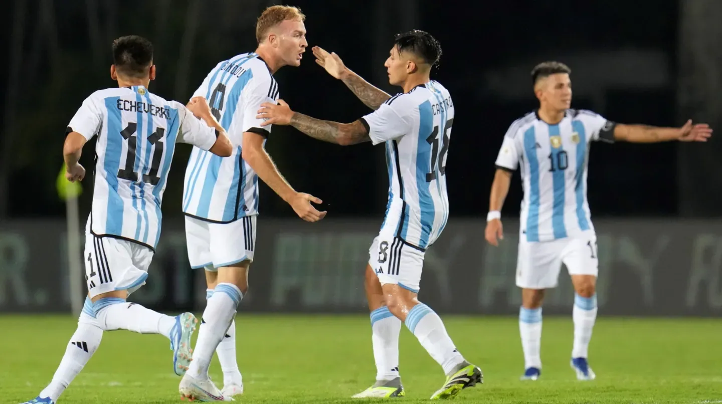 Esta noche, Argentina tendrá que ganarle a Perú para no sufrir