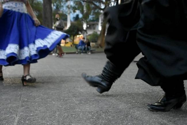 Más de 350 bailarines participarán de la apertura del recorrido peñero