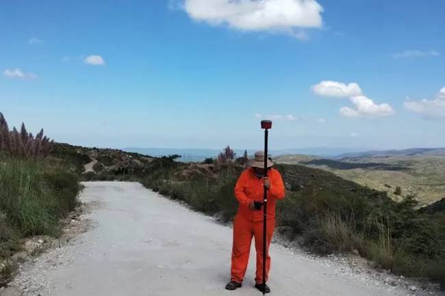 Mejorarán el acceso al Cerro Blanco