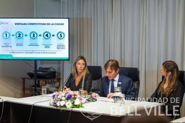 El Intendente Moroni presentó cuatro proyectos que apuntan a mejorar  la calidad de vida de los vecinos.