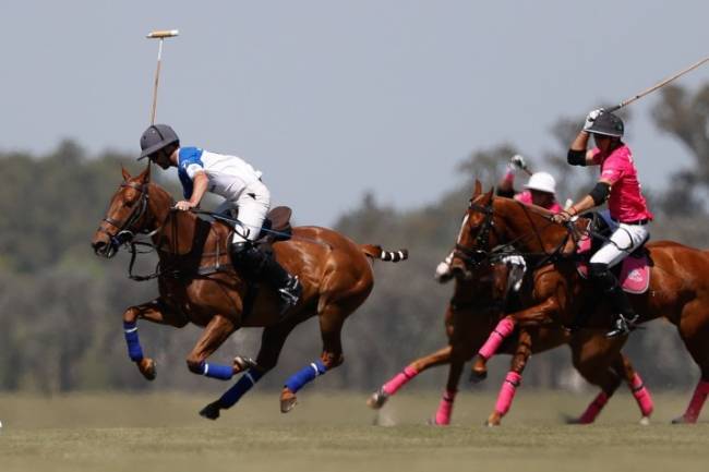 Exhibición de Polo en Villa Allende