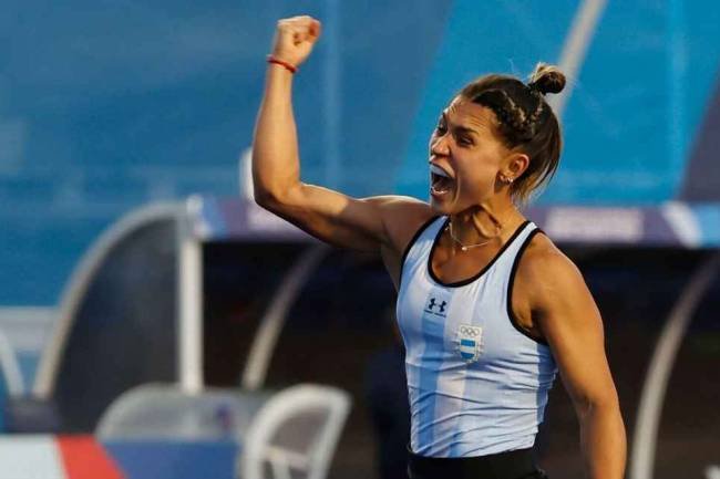 Hockey: Ganaron Leones y Leonas con presencia cordobesa