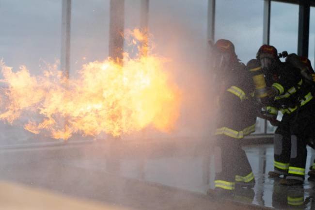 Dirección Bomberos de la Policía: Hoy cumple 136 al servicio de los cordobeses