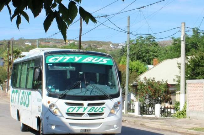 La Granja se queda sin servicio urbano
