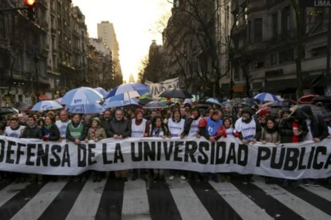Conflicto Gobierno con Universidades: Capital Humano asegura que las marchas tienen un interés político
