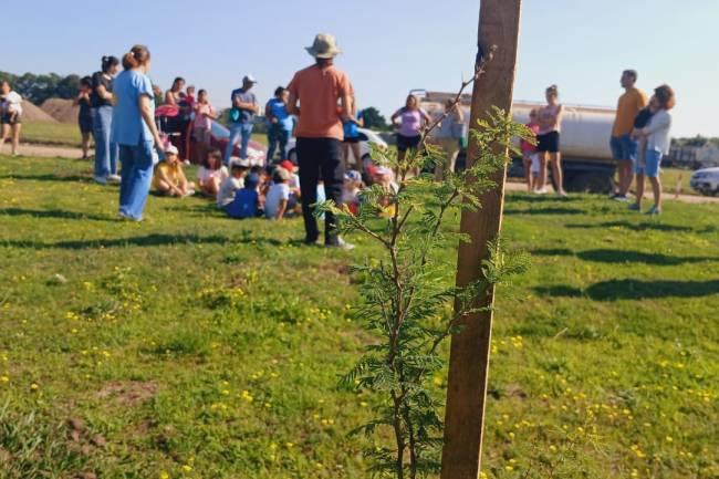 Sinsacate completó su primer bosque nativo urbano
