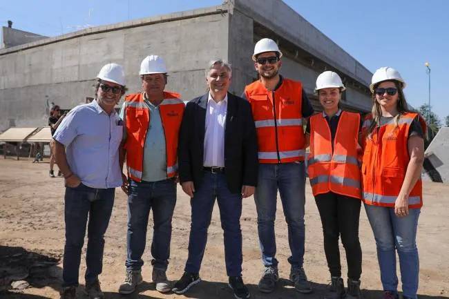 Llaryora supervisó el avance de la obra de circunvalación de Villa María – Villa Nueva