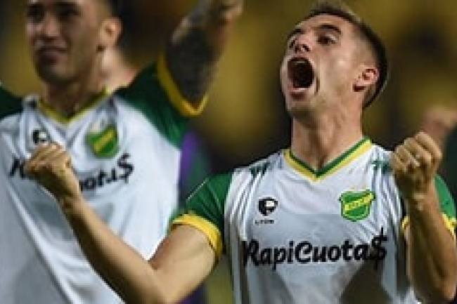 El halcón voló sobre Alberdi