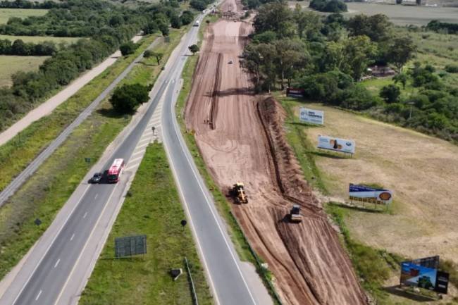 Avanza la duplicación de calzada de la Ruta 9 Norte y la construcción de un nuevo puente sobre el río Carnero