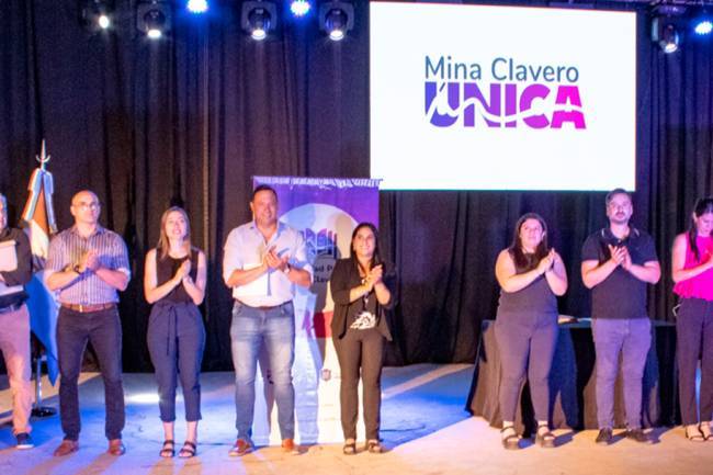 Mina Clavero: Este año egresaron más de 700 alumnos de la Universidad Popular