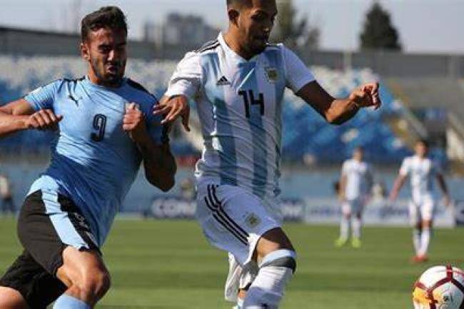 Facundo Medina un ex Talleres que defendió a Messi