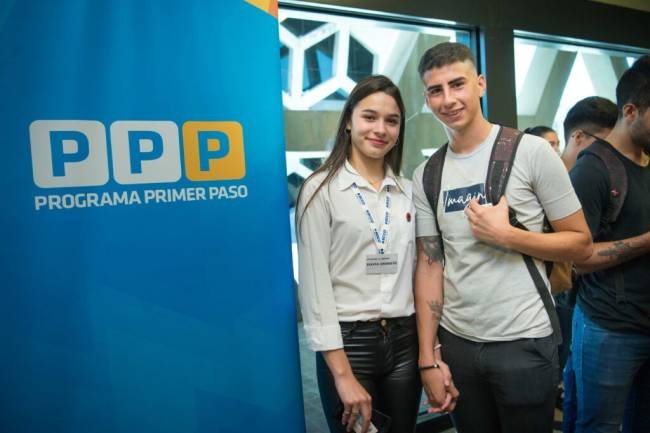 Más de 7500 jóvenes comienzan hoy su primera experiencia laboral