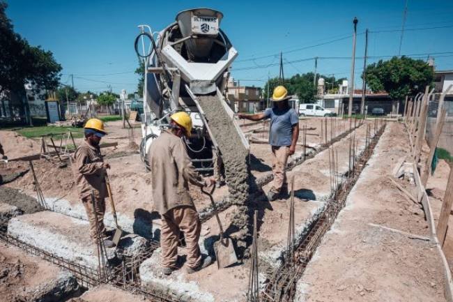 En barrio Parque Futura, comenzó la construcción del nuevo Centro de Acompañamiento en Adicciones y Salud Mental 