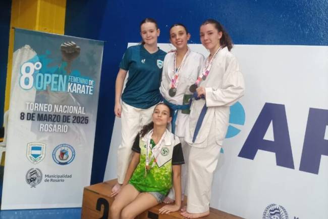 Deportistas de Tanti brillaron en  el Torneo de la Mujer Open Femenino Rosario 2025.