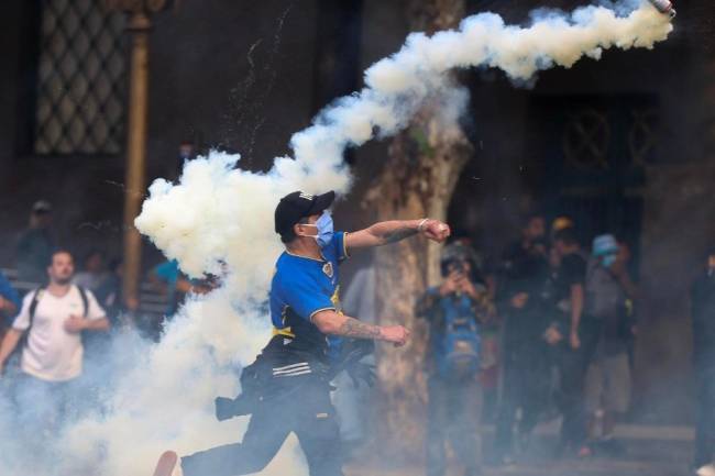 Recompensarán con $ 10 millones a quienes brinden información sobre los responsables de los disturbios en el Congreso