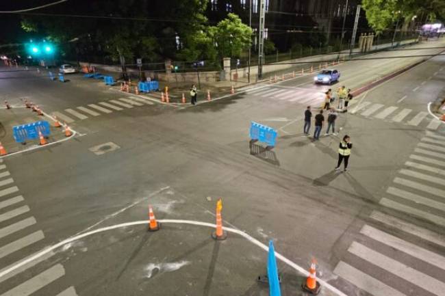Con el fin de reducir los siniestros viales, rediseñan la intersección de Colón y Avellaneda