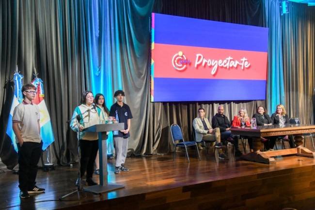 El Ministerio de Educación lanzó una plataforma para orientar proyectos de vida