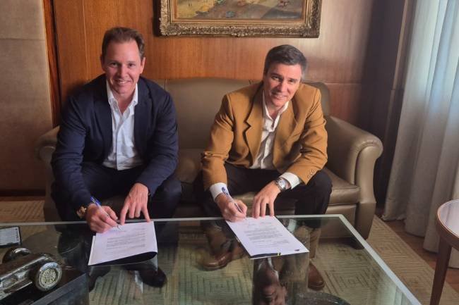 Banco Macro firma con el  A.C.A. sponsoreo por cinco años