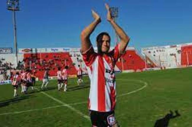 Historias de ídolos del fútbol cordobés: Un granadero en La Gloria