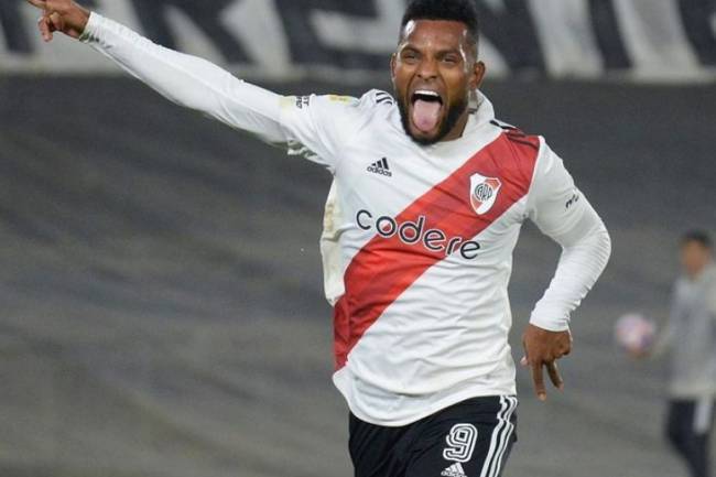 Surtido deportivo: Franco sale a pista en Italia y un Millonario en goles