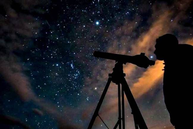 Colonia Caroya mira al cielo: Astroturismo y Cultura Originaria bajo las estrellas