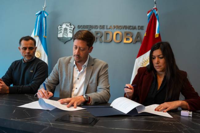 Córdoba cierra acuerdo salarial con Sivialco y Unión Ferroviaria