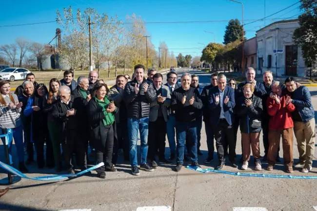 Villa Huidobro se Transforma: Llaryora Inaugura Obras y Anuncia Inversiones Históricas