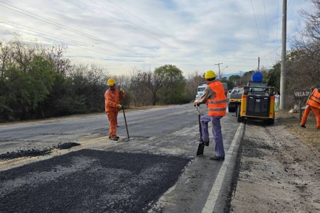 Vialidad Provincial licitó obras de repavimentación y mantenimiento en el sur cordobés por más de $15 mil millones
