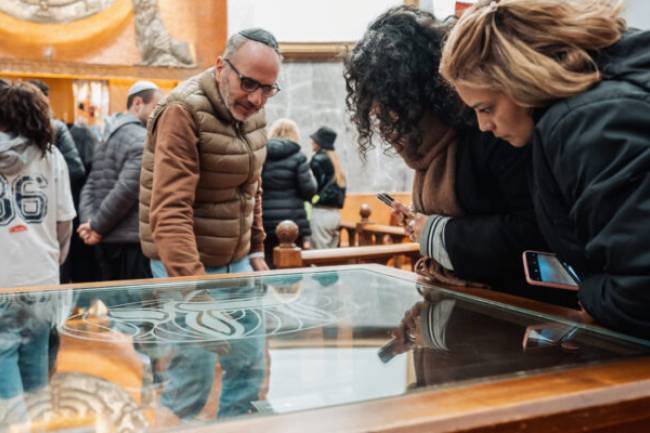 Invitan a redescubrir la ciudad de Córdoba a través de sus templos y culturas