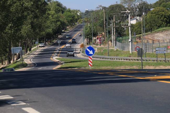 Salsipuedes avanza en mejoras para la transitabilidad de la Ruta E-53