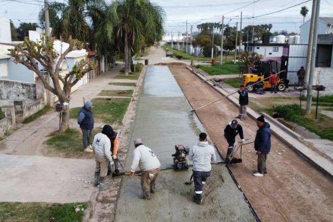 Morteros avanza con un plan histórico de pavimentación en todos sus barrios