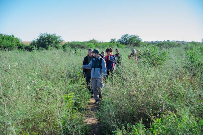 Sinsacate celebra el Mes del Senderismo con una caminata familiar en Colinas Golf