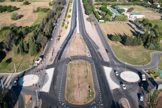 Inauguran primer tramo de la duplicación de la avenida Padre Luchesse