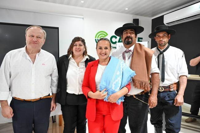 Prunotto acompañó los festejos por el 113° aniversario de Elena