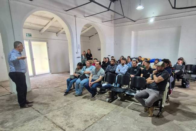 El Ministerio de Gobierno fortaleció la gestión local en Juárez Celman con nuevos talleres del IPCAM