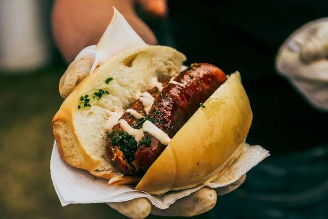 Deán Funes se prepara para una nueva edición del Festival y Concurso del Choripán Serrano