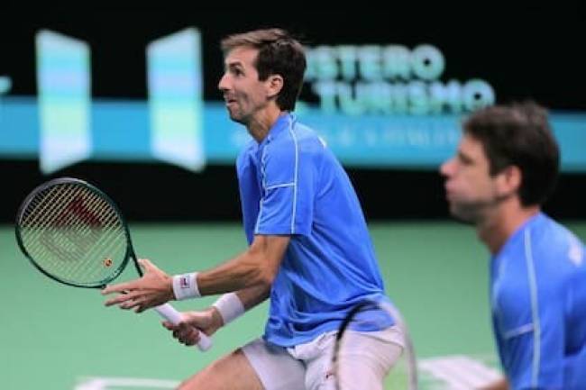 SURTIDO DEPORTIVO: Argentina perdió en la Davis y CENTRAL CAMPEÓN